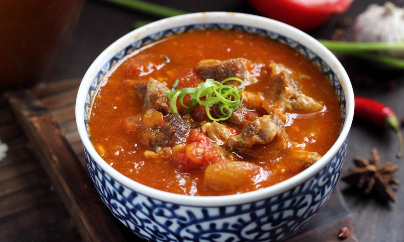 番茄这样做又酸又辣,营养又美味的番茄豆腐酸汤