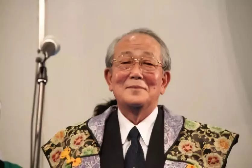 稻盛和夫怎样把企业做得更好,稻盛和夫迈向成功的秘诀