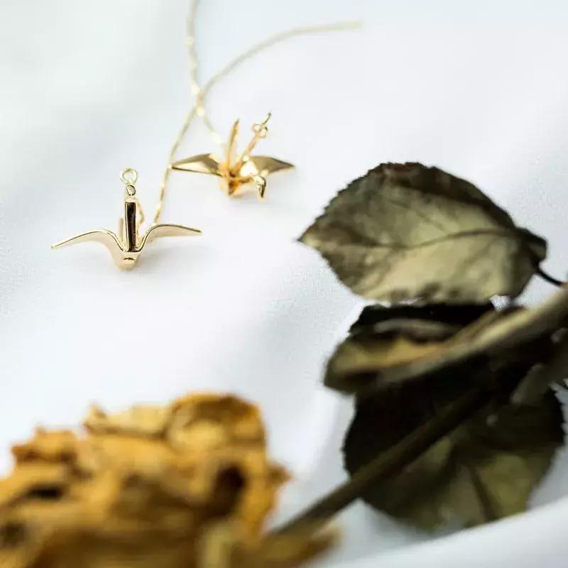 为了好看的耳钉打了耳洞,耳环推荐小众无耳洞