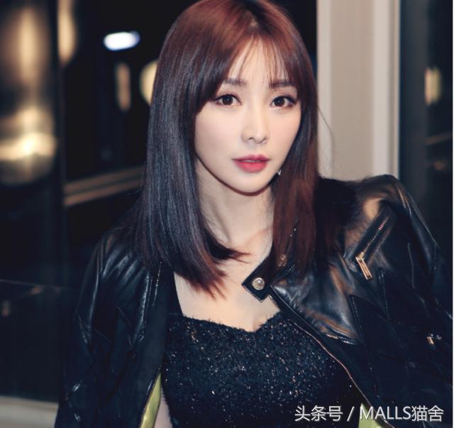 女性乳房长的大不大,跟这些行为有关系!