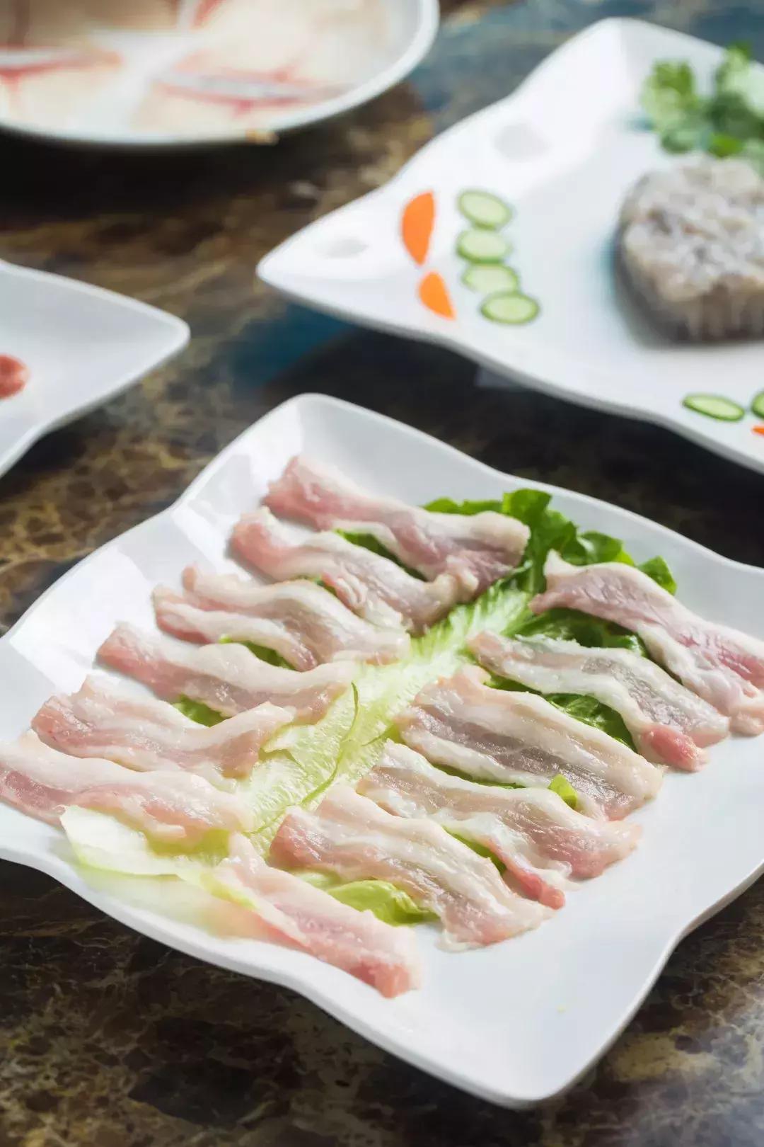 回头客最爱给“差评”的金牌老店，专卖薄过“冈本001”的……