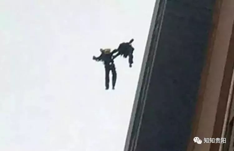 崭新的中国消防员,我们是新时代的消防员