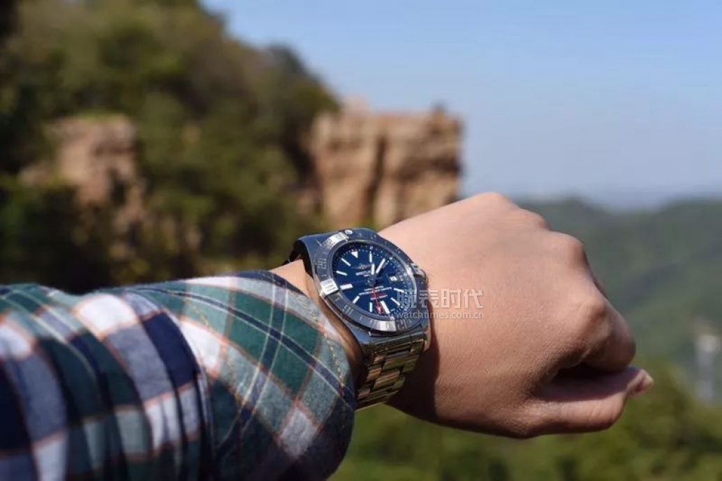 缃戝弸鏃呰缇庢櫙鐓х墖,鏃呮父鑵曡〃