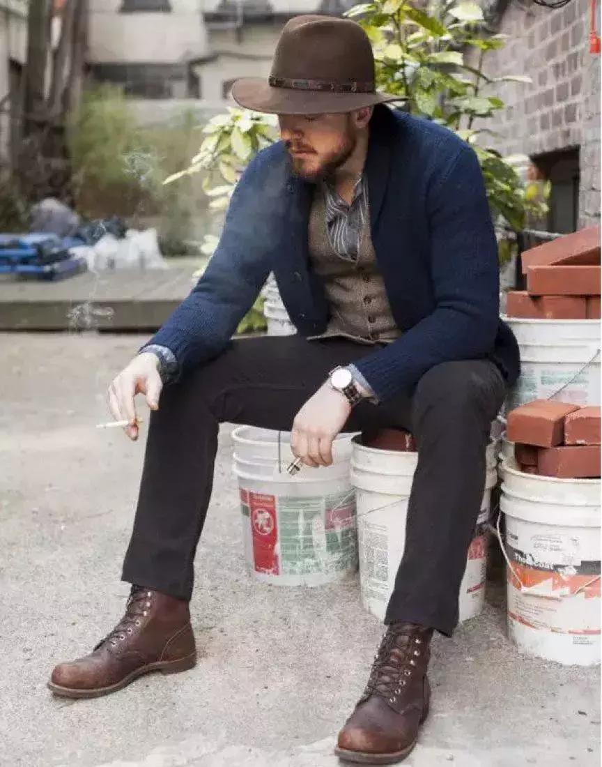 红翼究竟有多硬？硬到脚磨出血都能风靡世界