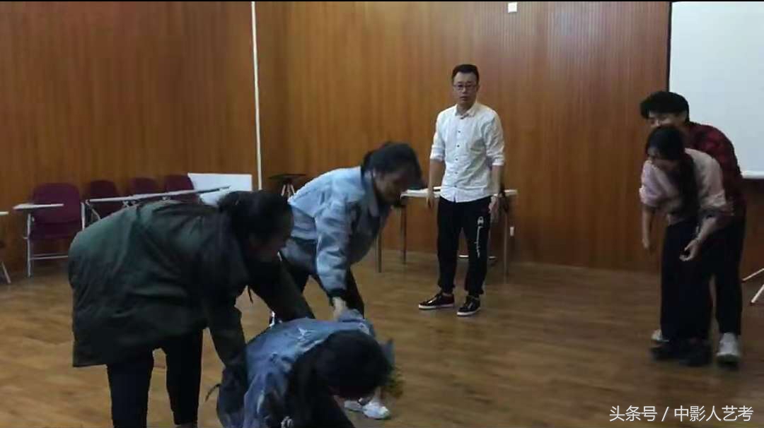 艺考面试中的考官问答,艺考面试技巧和套路