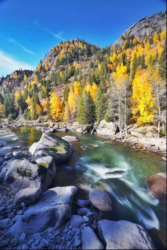 新疆可可苏里国家地质公园,新疆的可可托海风景区