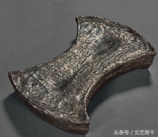 明代湘省银锭50两,古币源兴银锭十两价格