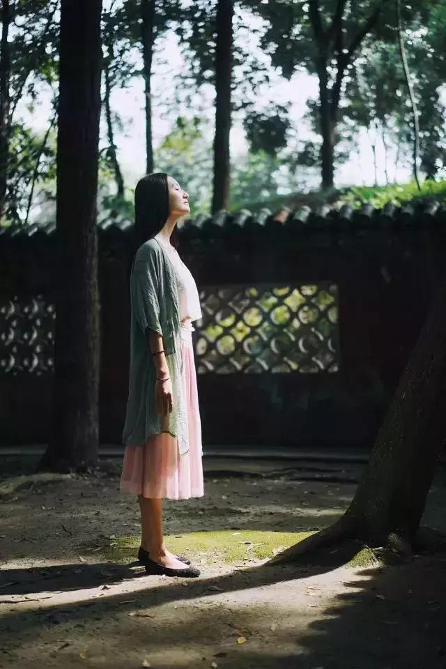 人家帮你也不是理所当然,永志不忘莫记心上作文800字