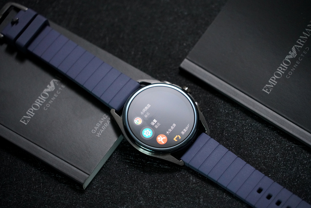 时尚潮流的阿玛尼,时尚表阿玛尼