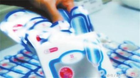 假货泛滥化妆品,假货化妆品泛滥