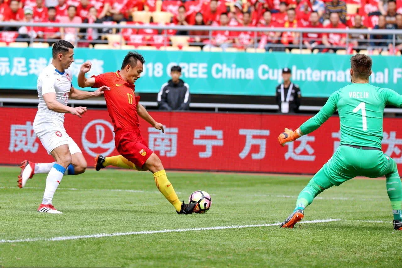 范晓东5分钟进球视频,范晓东过人