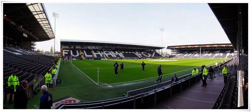 世界十大球场排名榜,世界上最好看的世界杯足球场排名