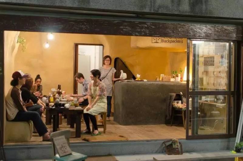 日本住哪里的民宿最方便便宜,几百块入住日本温馨民宿超划算