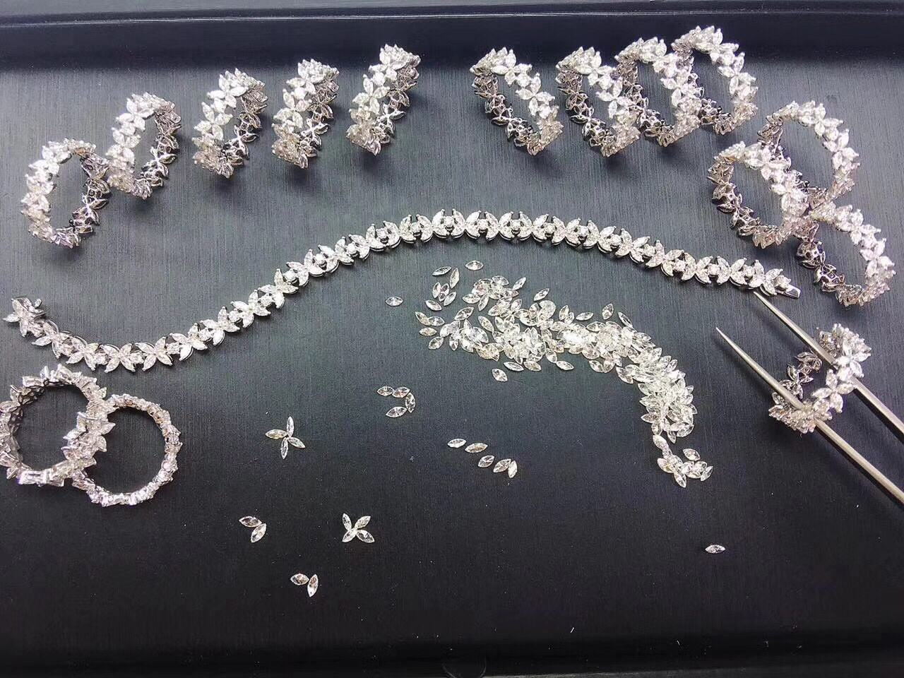 钻石怎么买四大误区,买钻石了解4c功课