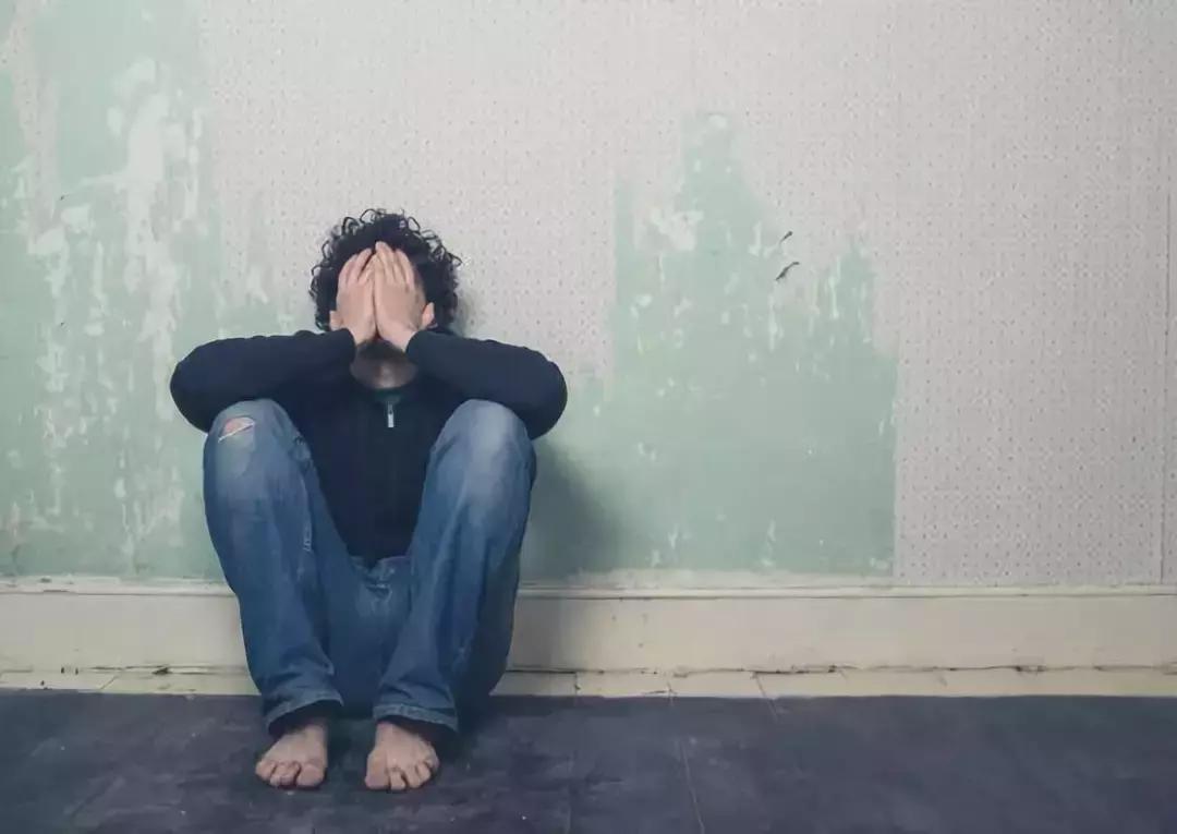 我不是超人：三年，我试图自杀了五次