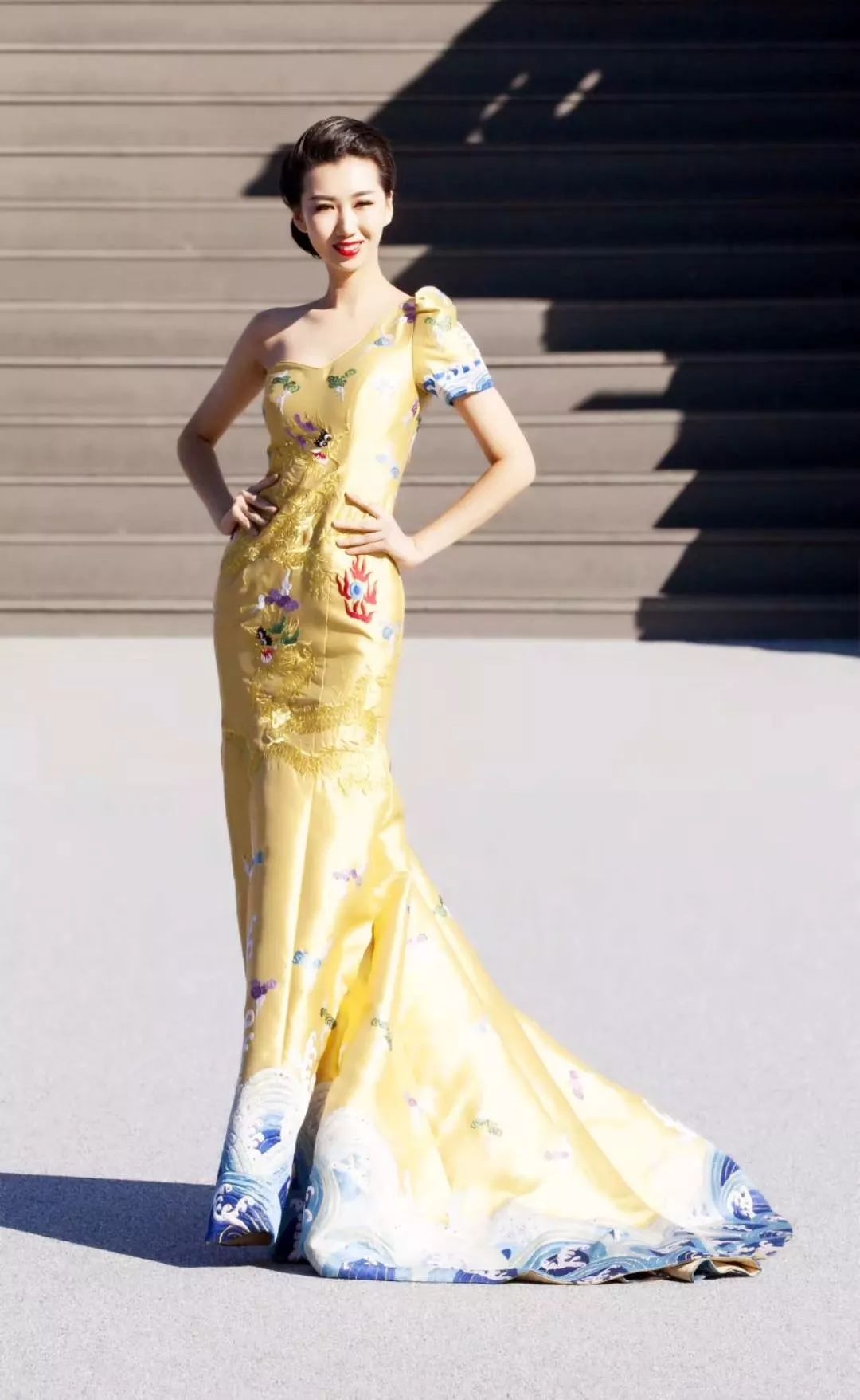 惊艳的模特时装周,巴黎时装周的中国超模