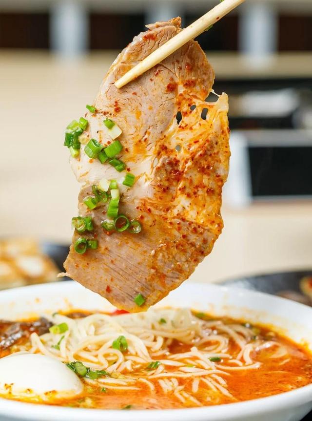 在日本排队吃拉面,天津排名前三的拉面