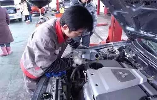 冬天换什么机油合适,冬季机油换什么号的比较好