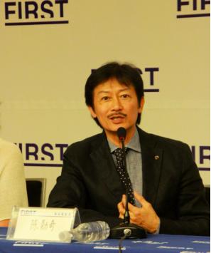 杨幂素颜白到发亮,杨幂素颜打动刘恺威