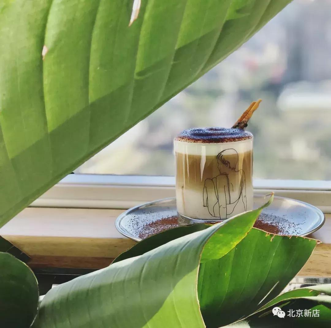 三里屯通盈高空,三里屯高空露台餐吧
