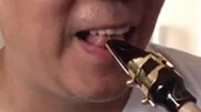 正确的萨克斯音准,萨克斯正确的口型