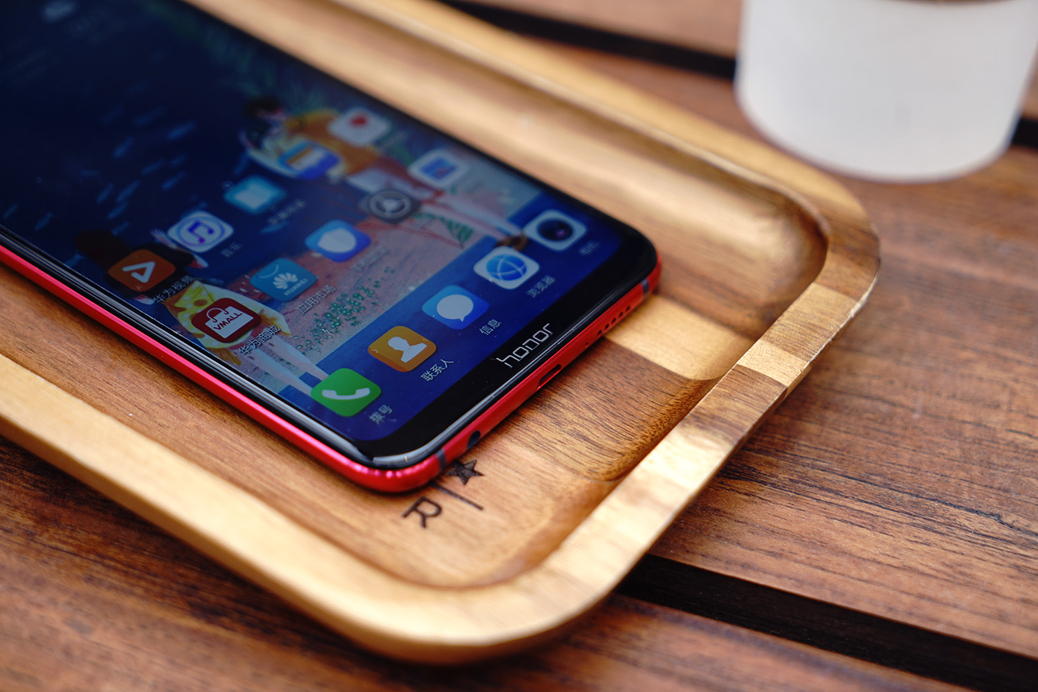 荣耀8xmax屏幕,荣耀8xmax现在的价格