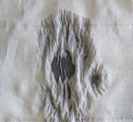 纸张遇水干后起皱怎么恢复,为什么纸碰到水就皱了