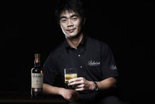 洋酒百龄坛,回收洋酒百龄坛