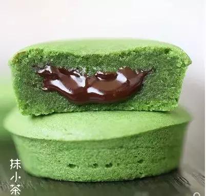 零食种草爆款,好吃的蛋糕零食测评推荐