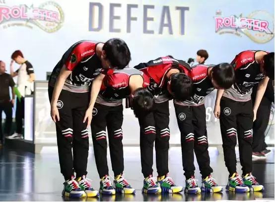 李宁lpl鞋edg,lols8世界赛排名