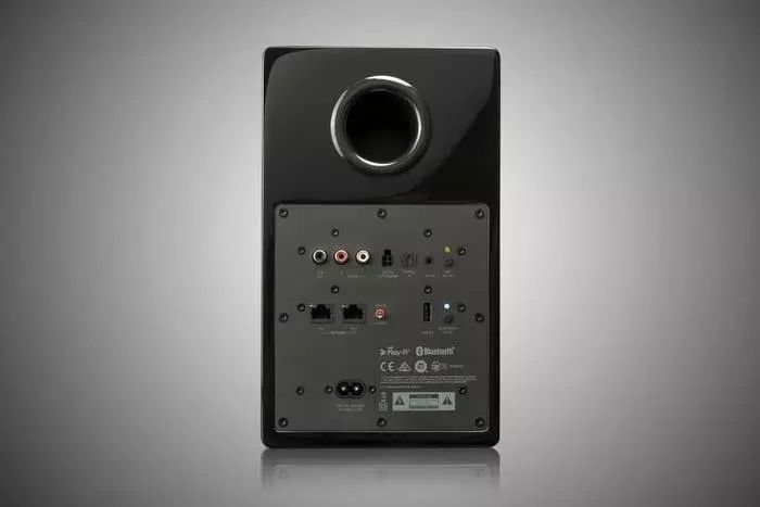 SVS推出带有DTSPlay-Fi系统的无线扬声器和SoundBase