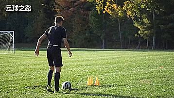 足球技巧教学分解动作,足球身体假动作