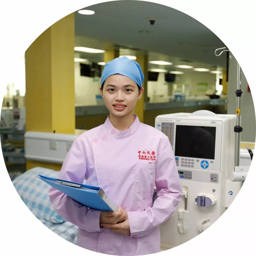 看了这么多炫富摔，这些护士才是最劲爆的~