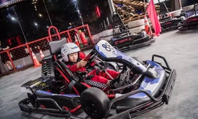 赛车卡丁车武汉,赛车场卡丁车武汉