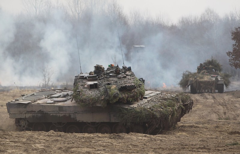 巅峰坦克浴血豹2怎么样,德国豹二坦克有多厉害