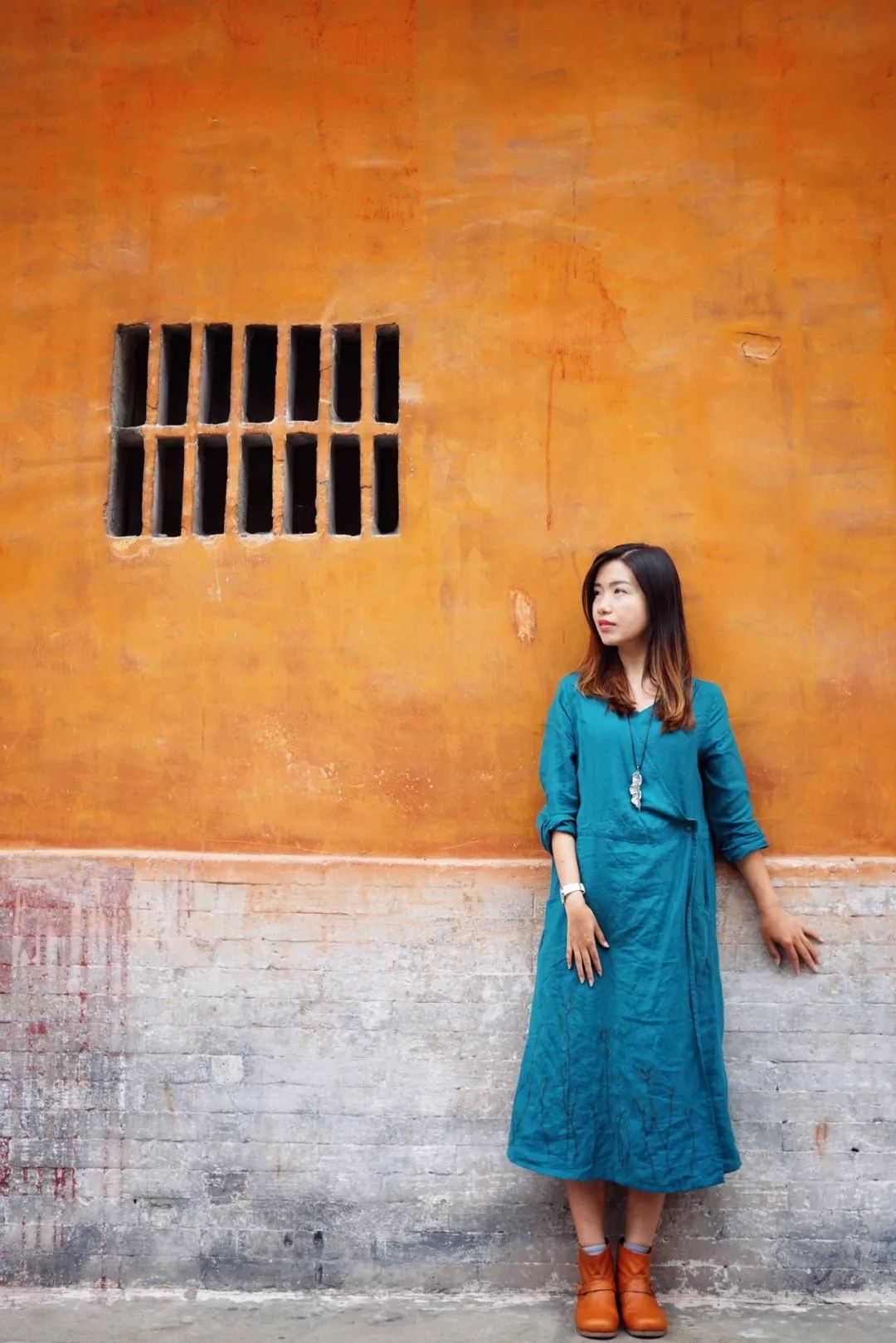 没有人来人往的城市,没有人山人海的地方