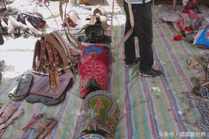 令人大开眼界的车,喀什牛羊大巴扎有意思吗