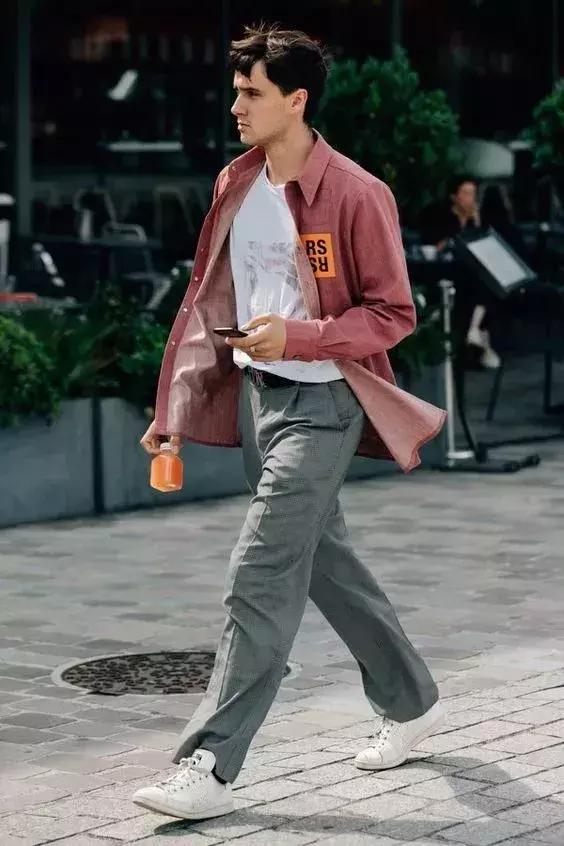 穿衣搭配微胖男生成熟稳重,穿衣搭配微胖男生冬天