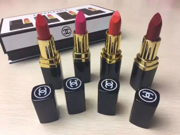 最近卖断货的口红,卖断货的口红大集合