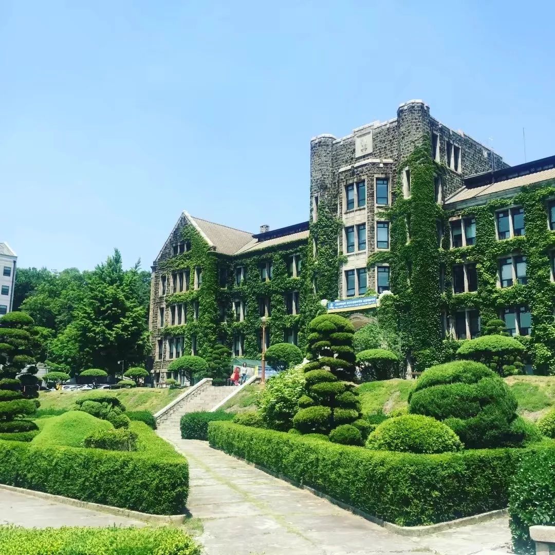 软绵绵：一个走心做视频的B站美妆阿婆主