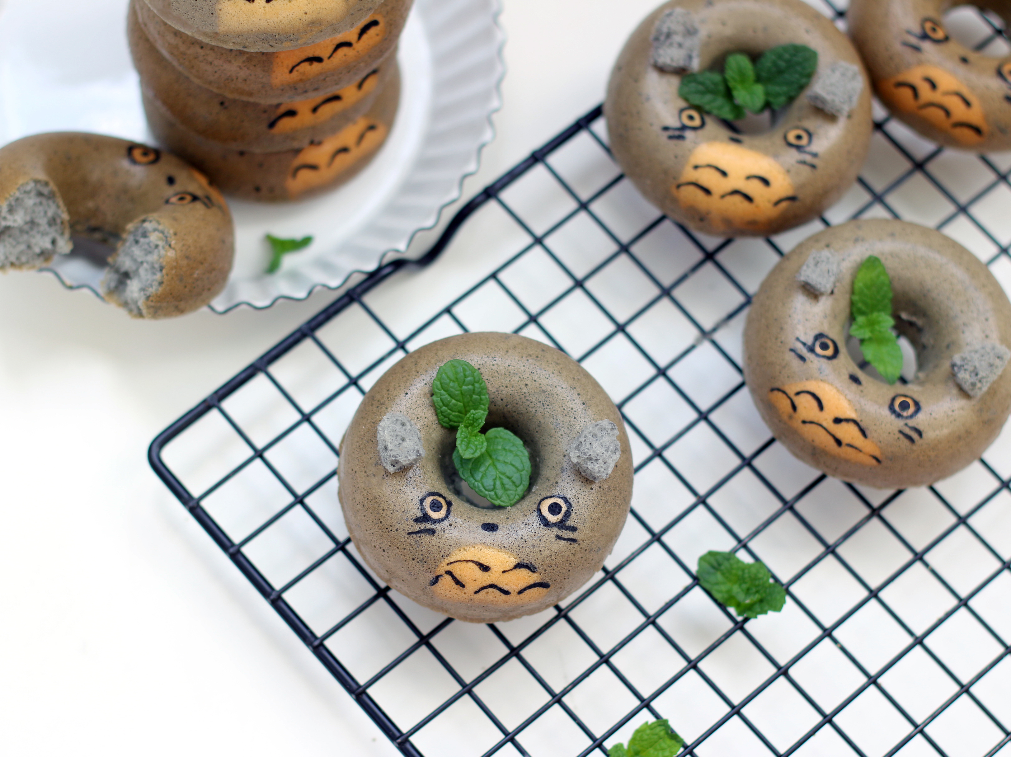 龙猫甜甜圈面包,柏翠5040烤箱