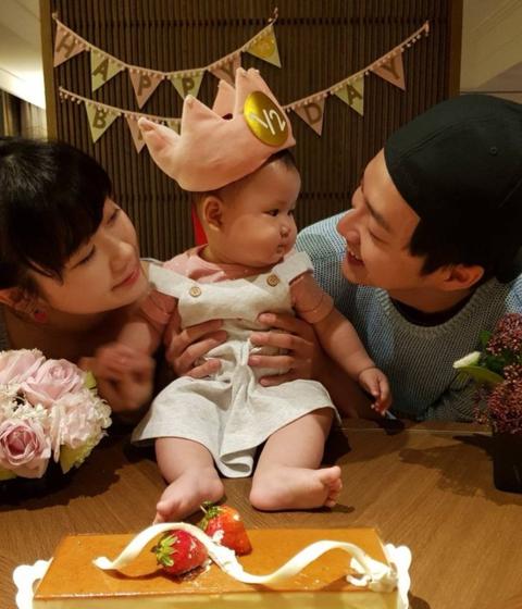 福原爱是不是罗圈腿,福原爱是一男一女吗