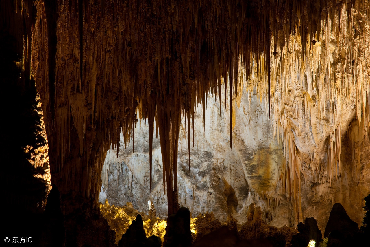 心里有阳光雨天也是一种浪漫歌名,心里有阳光雨天也浪漫原版