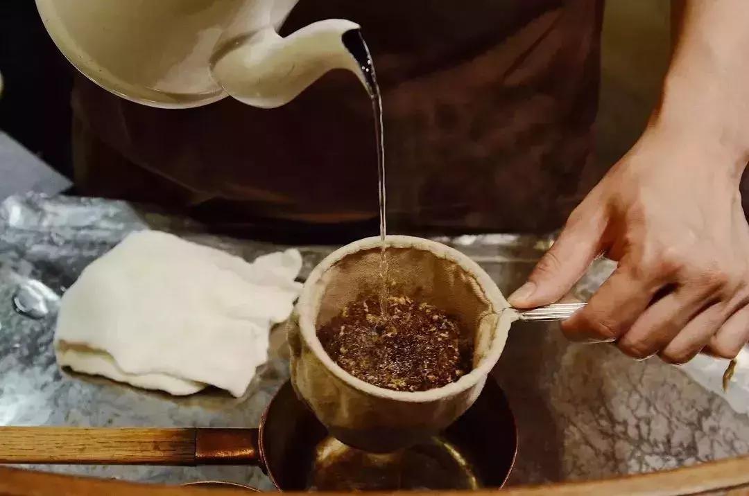 有人说一年去两次东京是刚需，为什么要把辛苦赚来的钱花在日本？