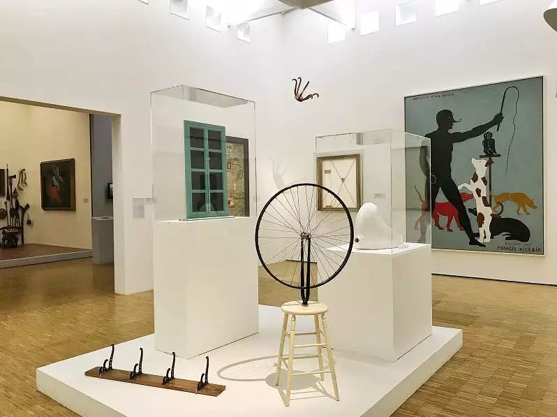 「艺术分享」巴黎的现代象征