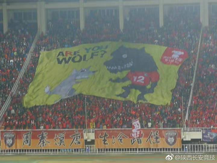 閲嶆俯浜氭床绗竴榄旈涓诲満,浜氭床绗竴榄旈涓诲満宸ヤ綋