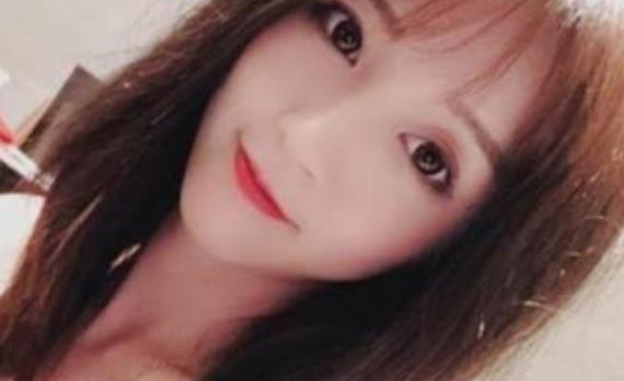 莉哥15分钟视频的真实情况，粉丝评论指出细节，网友：耐人寻味呀