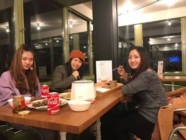 从中国开车来巴黎,从中国开车到欧洲