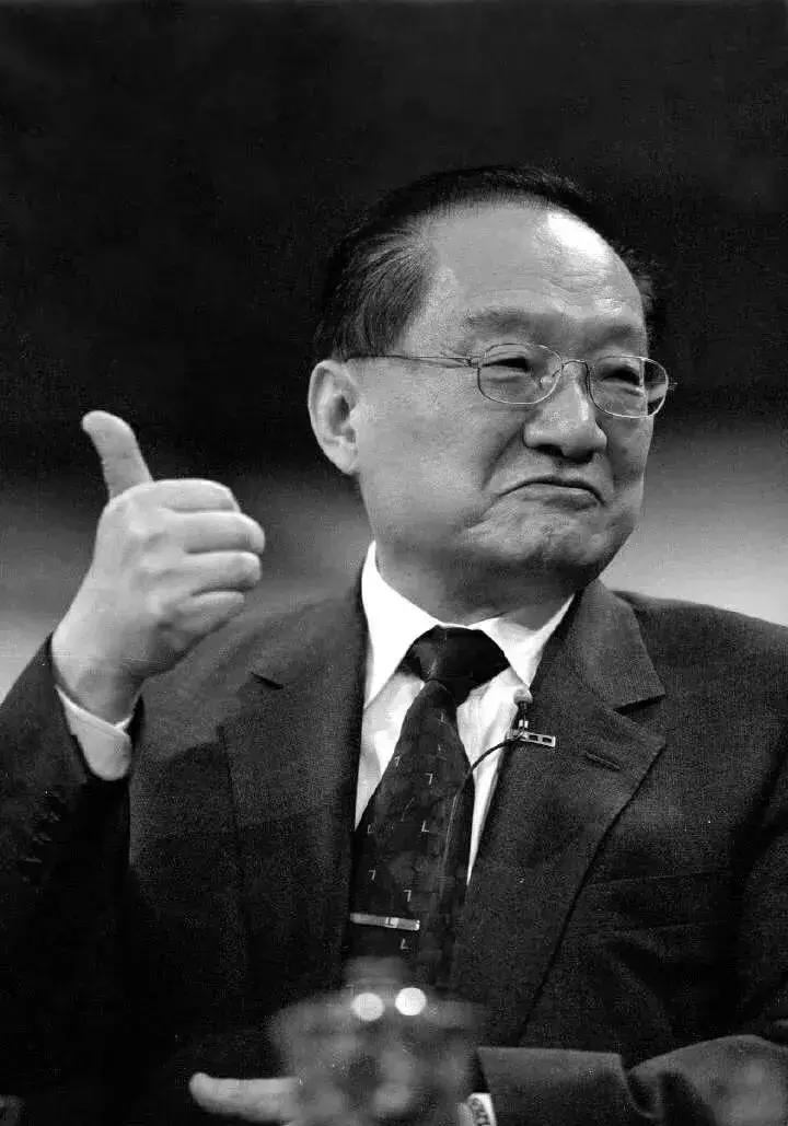 世间再无金大侠,射雕英雄成绝响!