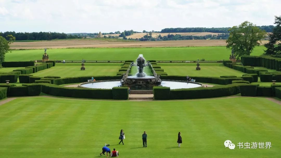 霍华德城堡庄园,布莱德赫德庄园真实生活